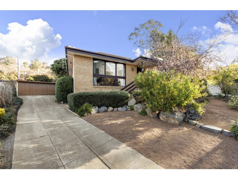 7 Knight Place, Kambah ACT 2902