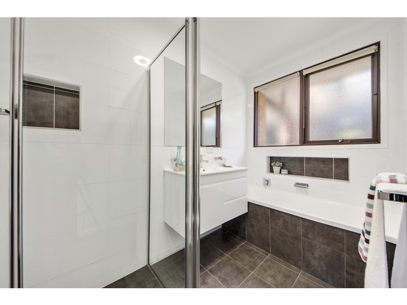 7 Knight Place, Kambah ACT 2902