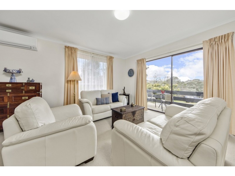 56 Pearson Street, Holder ACT 2611