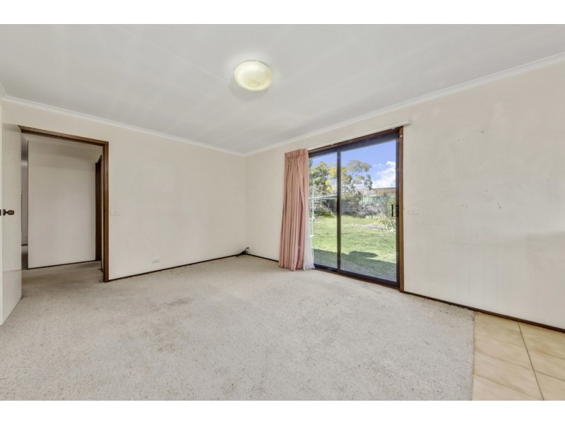 59 Twelvetrees Crescent, Florey ACT 2615
