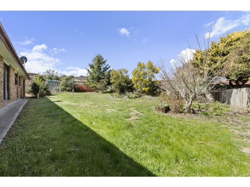 59 Twelvetrees Crescent, Florey ACT 2615