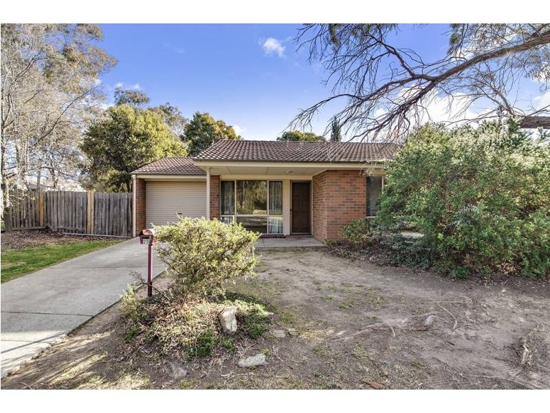 20 Tattersall Crescent, Florey ACT 2615
