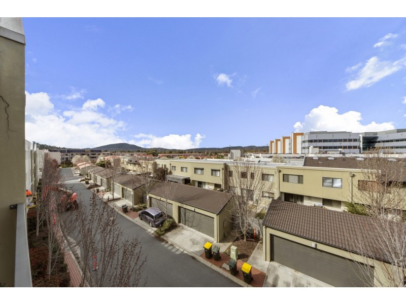 12/108 Athllon Drive, Greenway ACT 2900