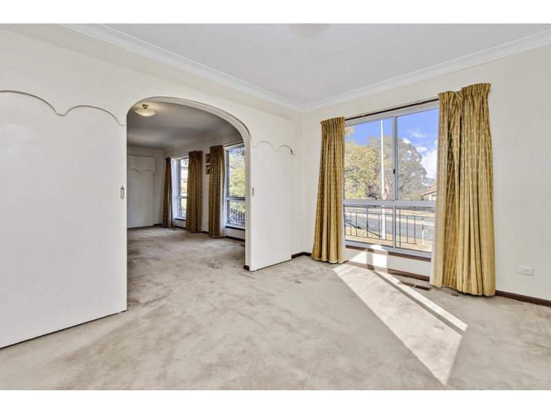111 Canopus Crescent, Giralang ACT 2617