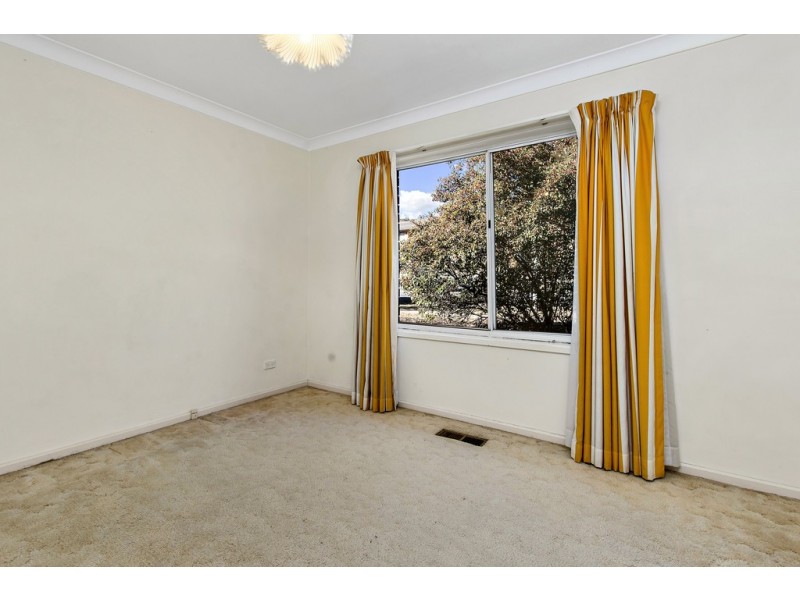 111 Canopus Crescent, Giralang ACT 2617