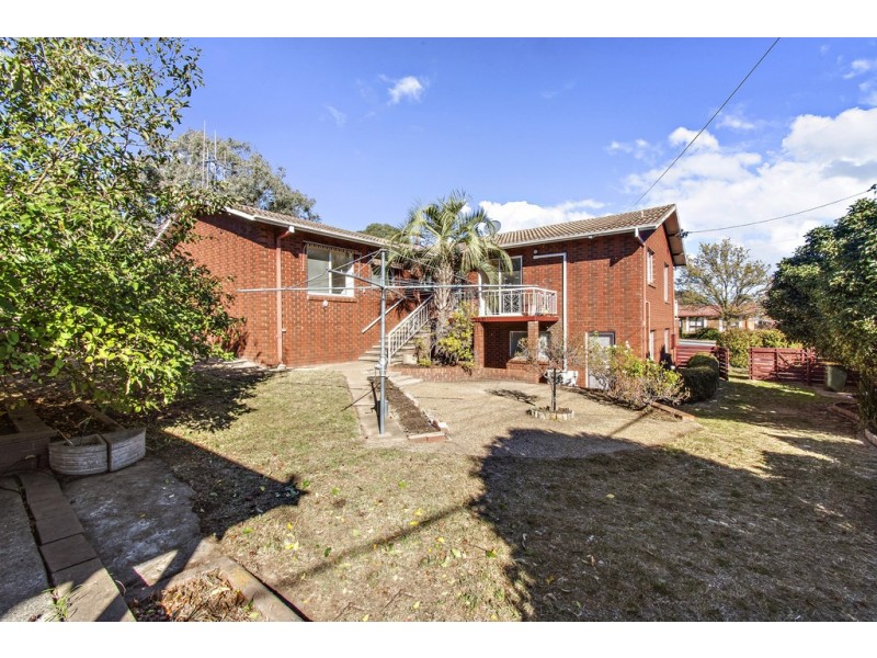 111 Canopus Crescent, Giralang ACT 2617