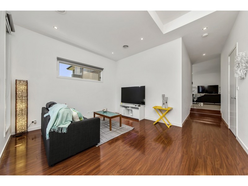 7 Foy Street, Forde ACT 2914