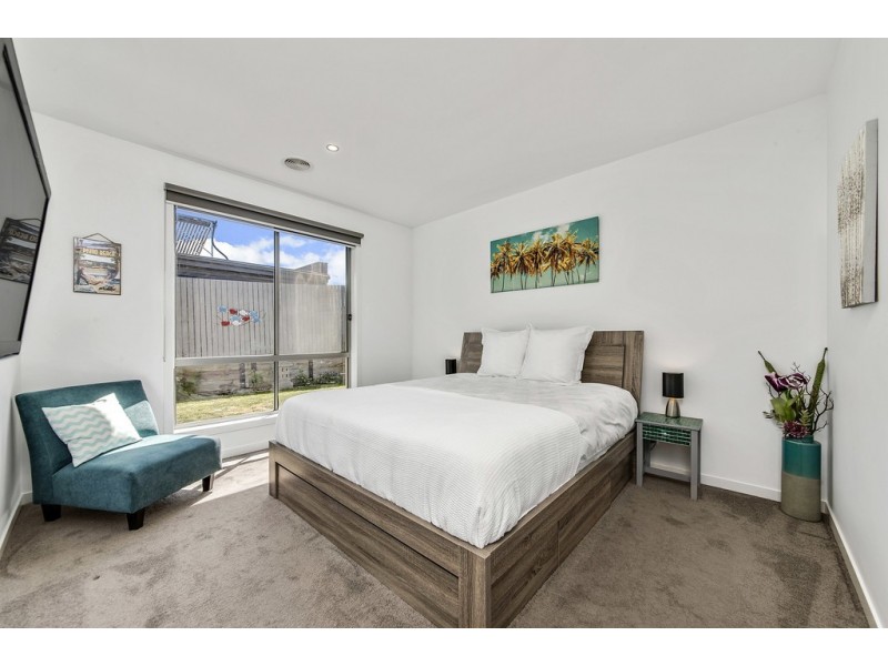7 Foy Street, Forde ACT 2914