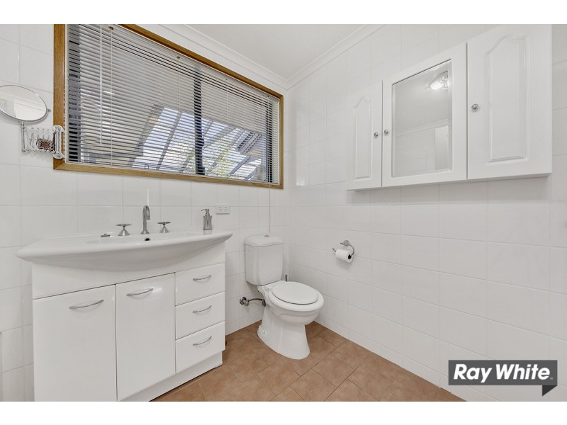 5 Longford Street, Lyons ACT 2606
