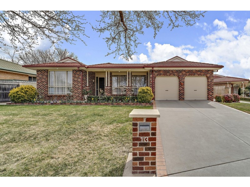 13 Narryer Close, Palmerston ACT 2913