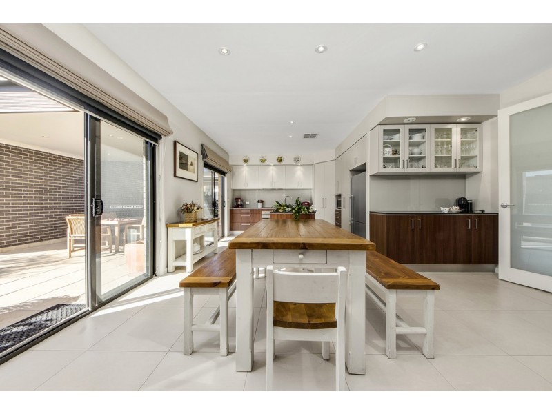 83 Oodgeroo Avenue, Franklin ACT 2913