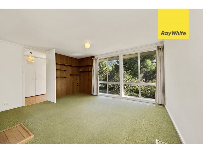 25 Biraban Place, Macquarie ACT 2614