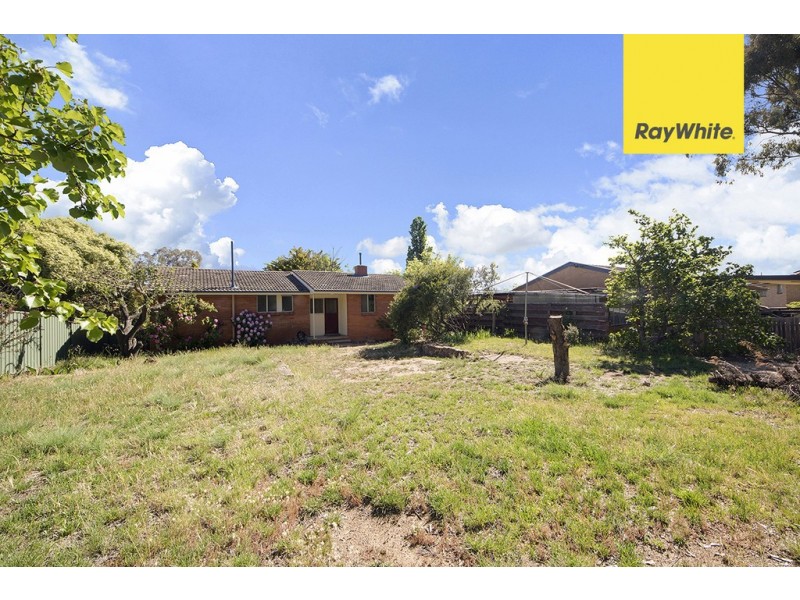 25 Biraban Place, Macquarie ACT 2614