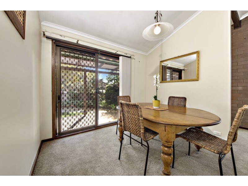 8/1 Evergood Close, Weston ACT 2611