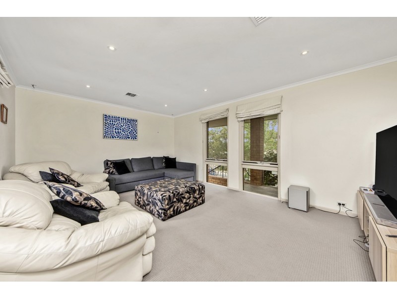 10 Mayo Street, Weetangera ACT 2614