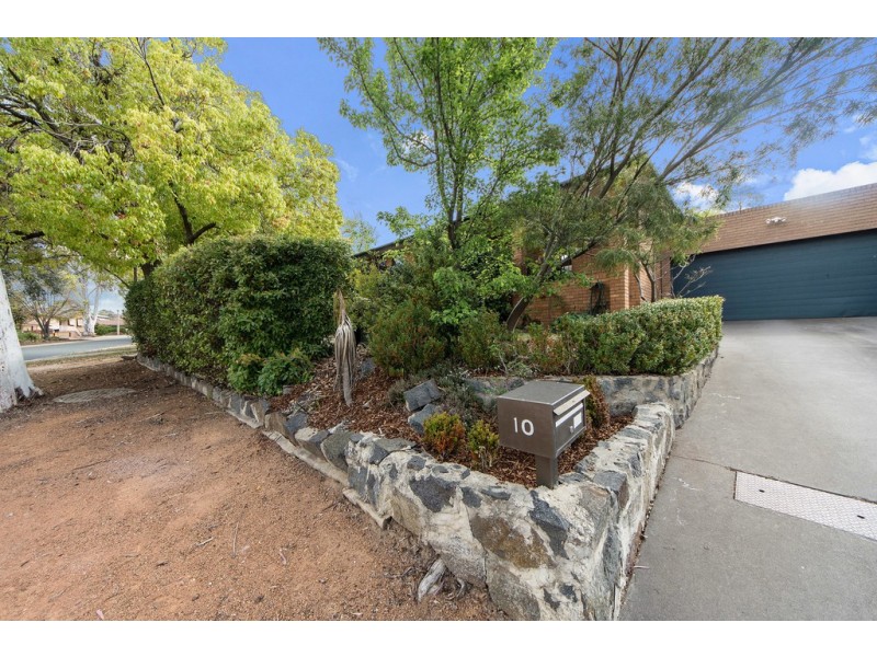 10 Mayo Street, Weetangera ACT 2614