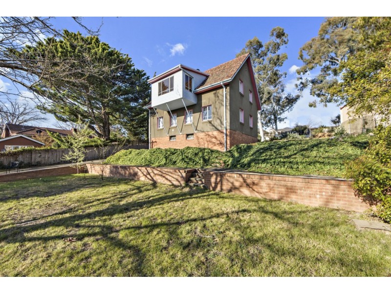 81 Hopetoun Circuit, Yarralumla ACT 2600