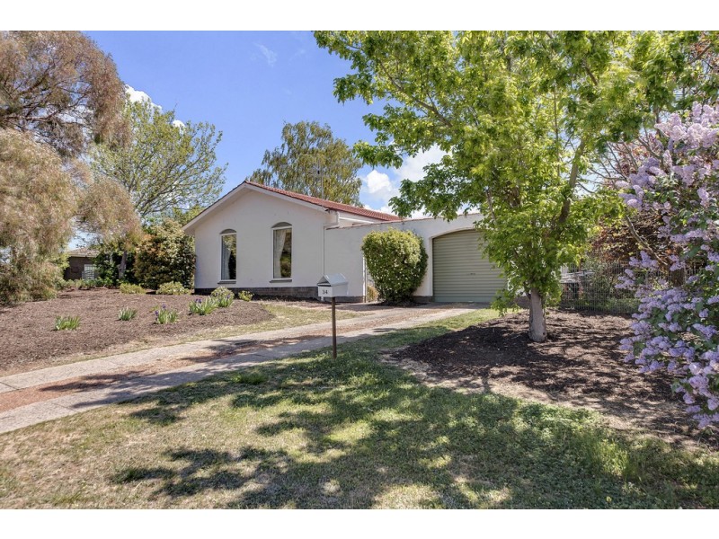 34 Kirkland Circuit, Macgregor ACT 2615
