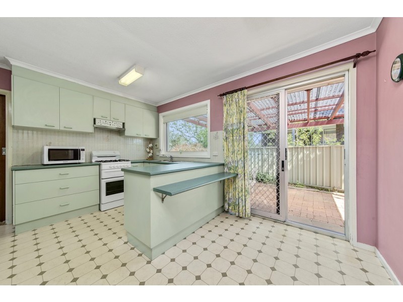 34 Kirkland Circuit, Macgregor ACT 2615