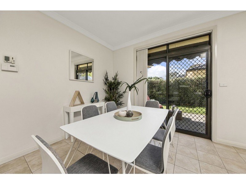 3/3 Matthews Place, Gowrie ACT 2904