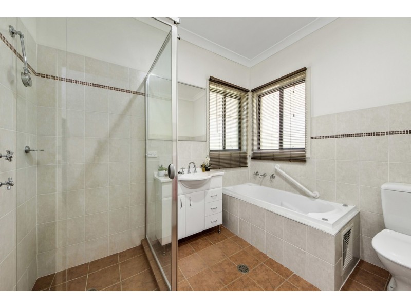 3/3 Matthews Place, Gowrie ACT 2904
