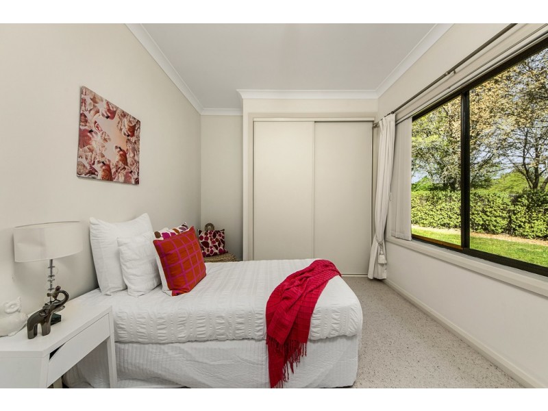 3/3 Matthews Place, Gowrie ACT 2904