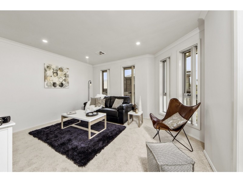 6 Bott Crescent, Casey ACT 2913