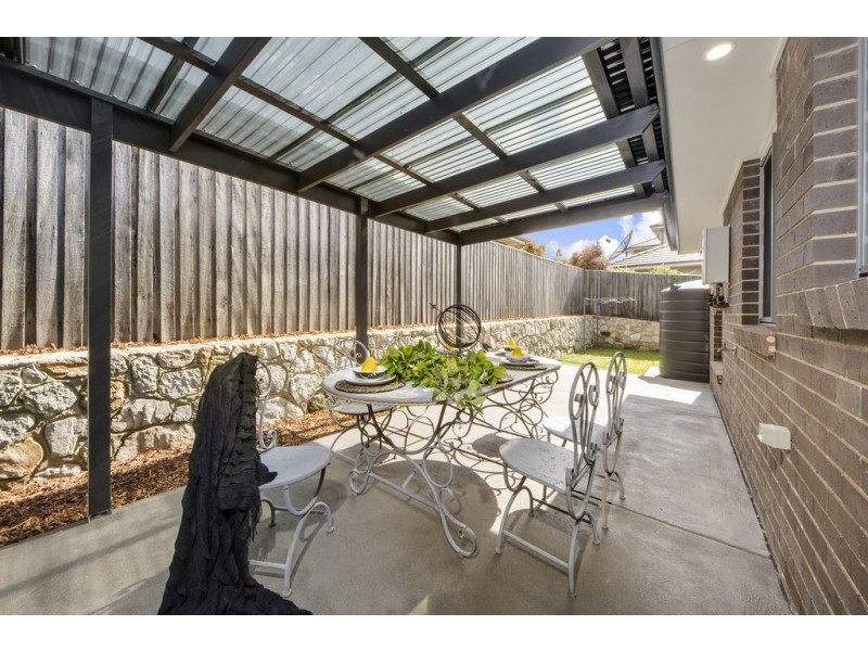 6 Bott Crescent, Casey ACT 2913