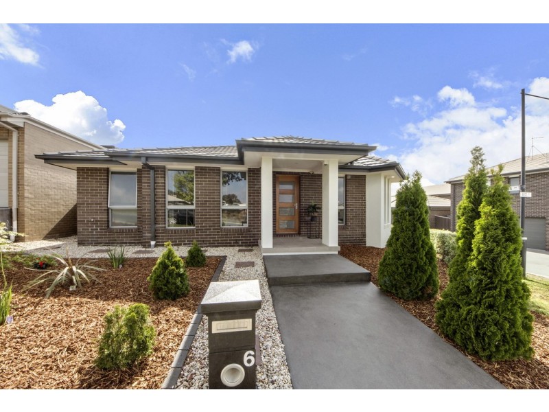 6 Bott Crescent, Casey ACT 2913