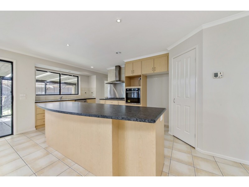 15 Coolgardie Street, Dunlop ACT 2615