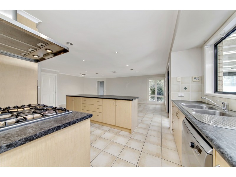 15 Coolgardie Street, Dunlop ACT 2615