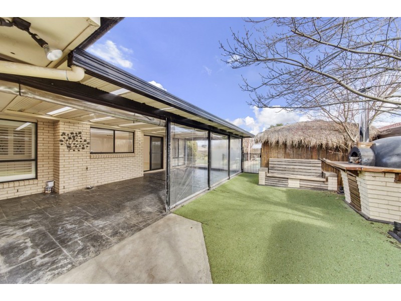 15 Coolgardie Street, Dunlop ACT 2615