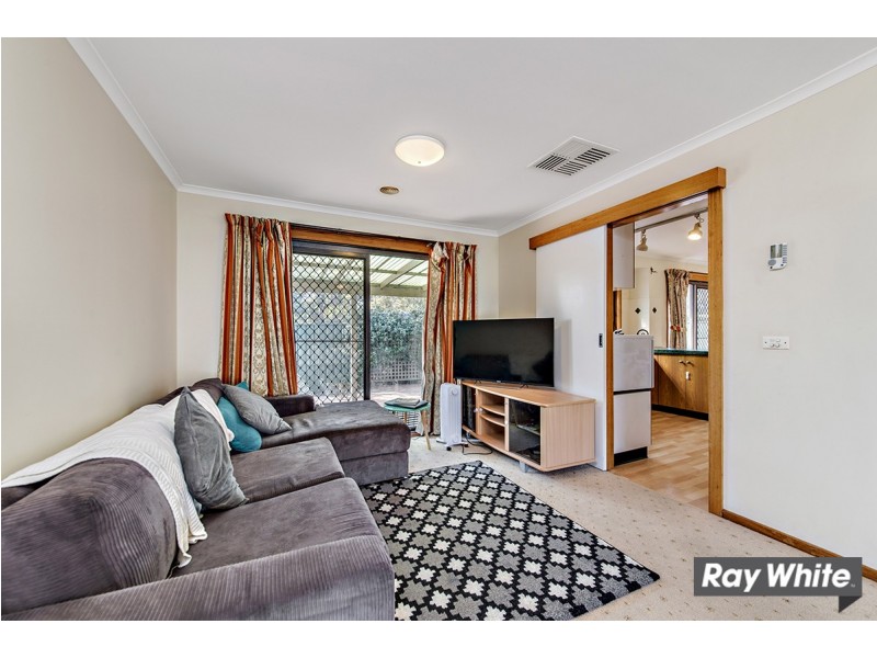 8 Tipper Place, Cook ACT 2614