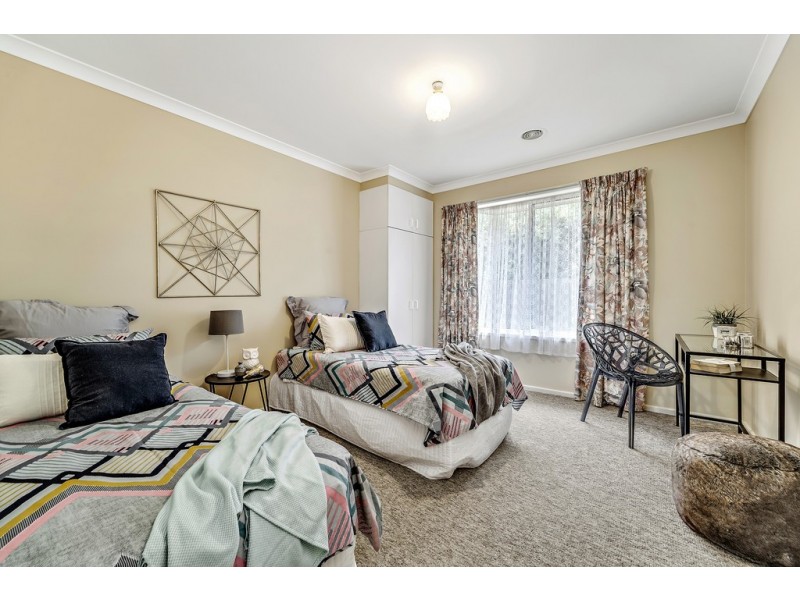 7 Simpson Street, Watson ACT 2602