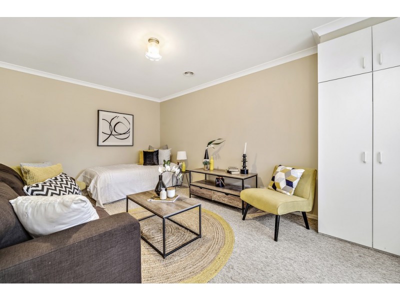 7 Simpson Street, Watson ACT 2602