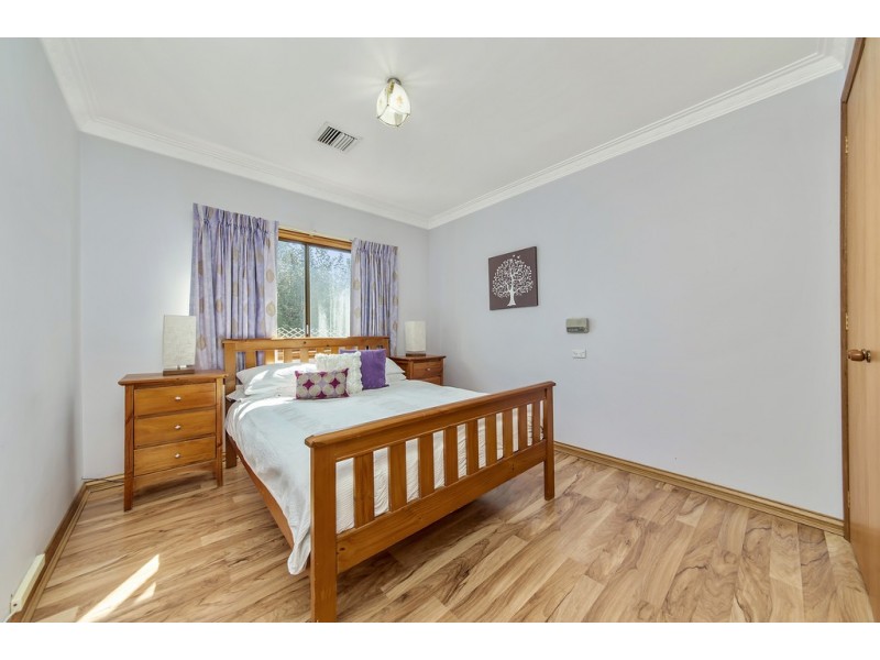 9 Cuscaden Crescent, Florey ACT 2615