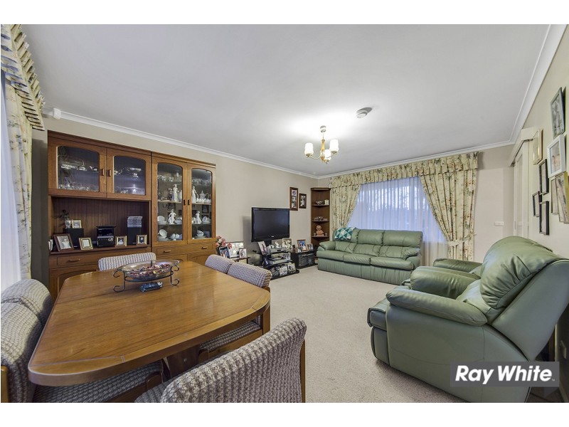 6 Gibbes Place, Weetangera ACT 2614