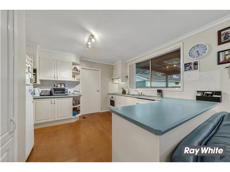 6 Gibbes Place, Weetangera ACT 2614