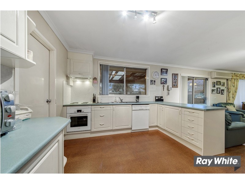 6 Gibbes Place, Weetangera ACT 2614