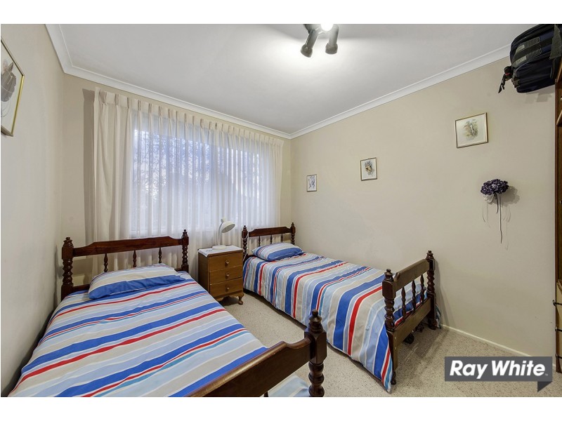 6 Gibbes Place, Weetangera ACT 2614