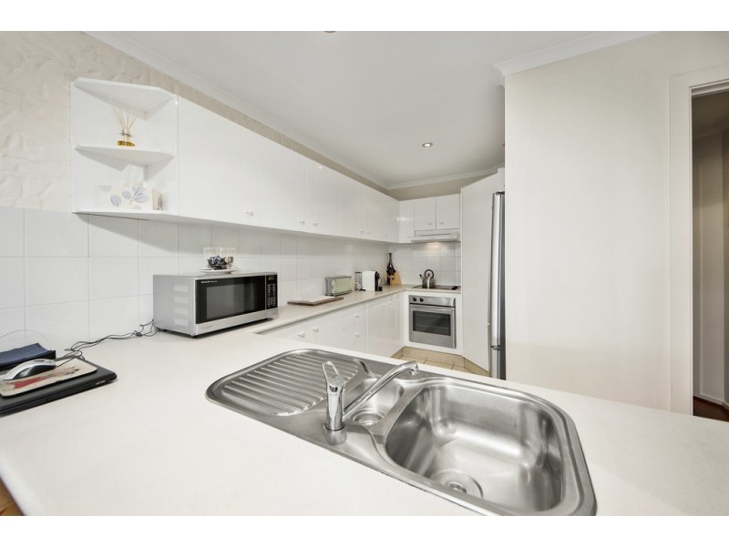 2/50 Leahy Close, Narrabundah ACT 2604