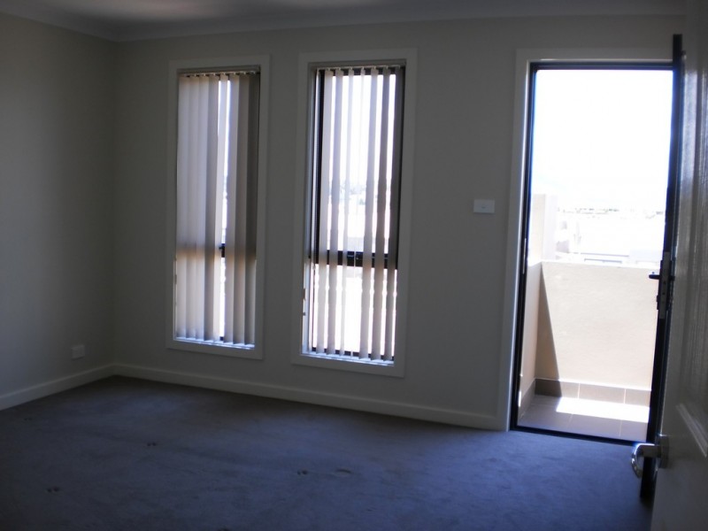 73 Oodgeroo Avenue, Franklin ACT 2913