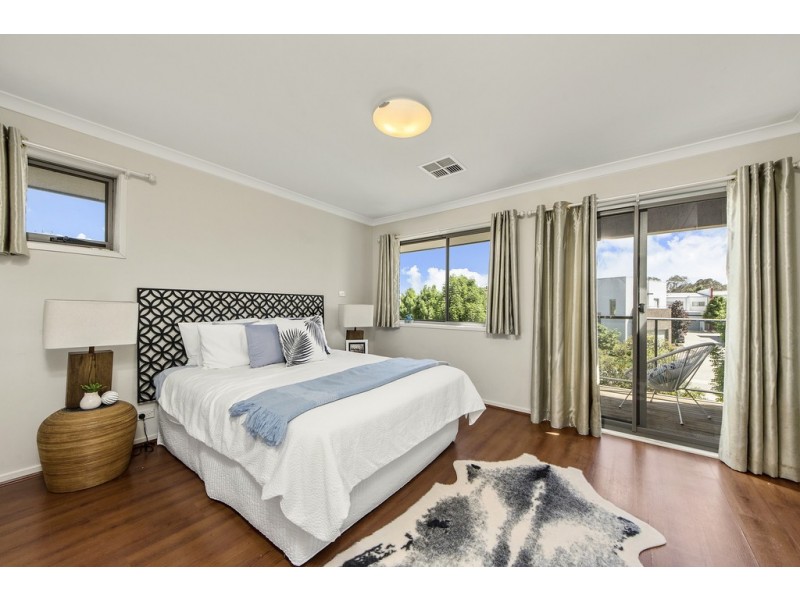 1/18 Dickins Street, Forde ACT 2914