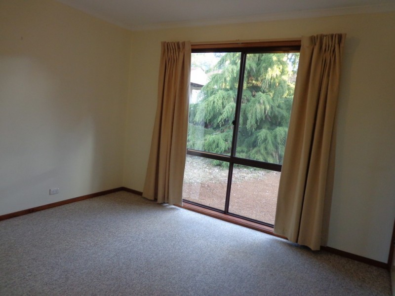 15/46 Catchpole Street, Macquarie ACT 2614