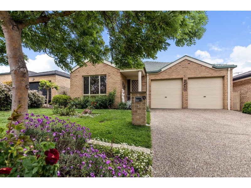 13 Heatherdale Street, Amaroo ACT 2914