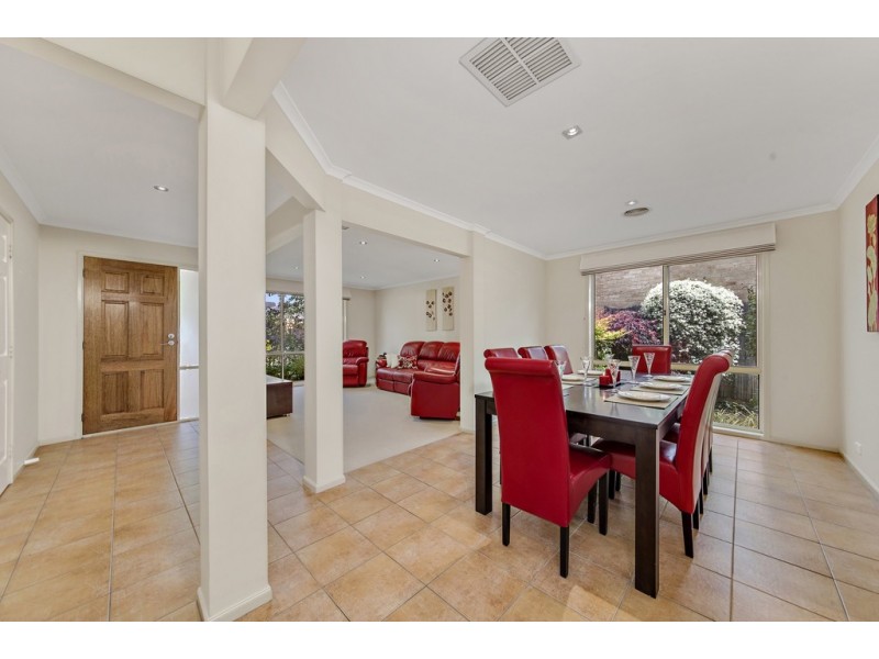 13 Heatherdale Street, Amaroo ACT 2914
