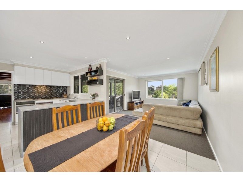 2 Solomon Crescent, Latham ACT 2615