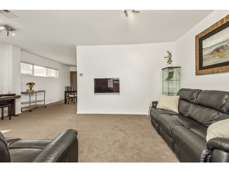 14/311 Flemington Road, Franklin ACT 2913