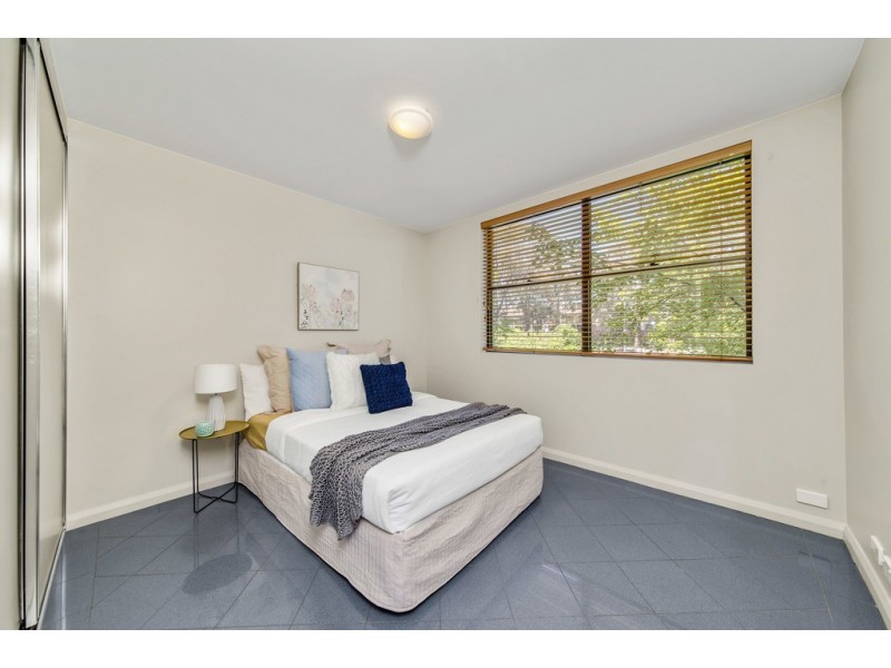 3/7 Eldridge Crescent, Garran ACT 2605