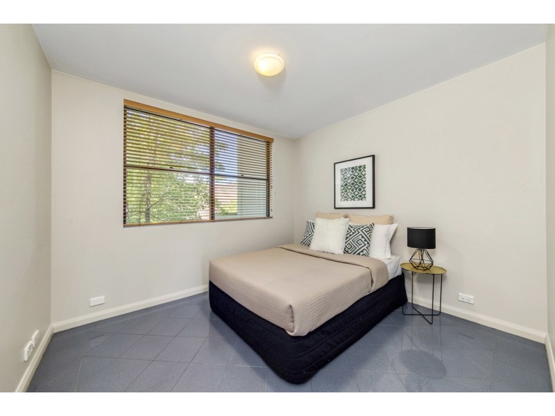 3/7 Eldridge Crescent, Garran ACT 2605